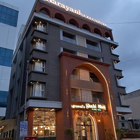 Narayani Executive Hotel Tuljapur Eksteriør billede
